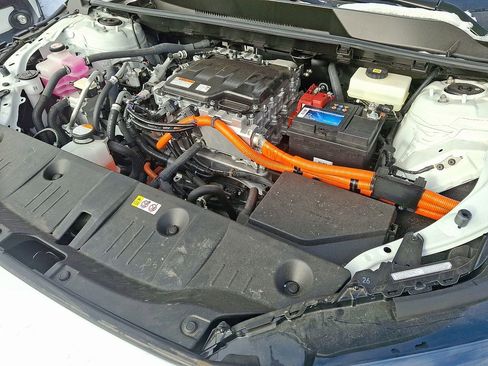 Used 2023 Subaru Solterra AWD image 27