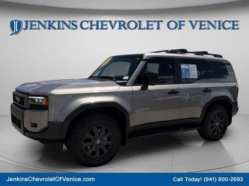 Used 2025 Toyota Land Cruiser w/ Premium Package AWD/4WD image 11