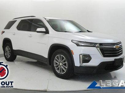 Used 2023 Chevrolet Traverse LT