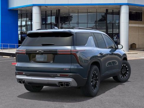 New 2026 Chevrolet Traverse Z71 w/ Enhanced Driving Package AWD/4WD image 4