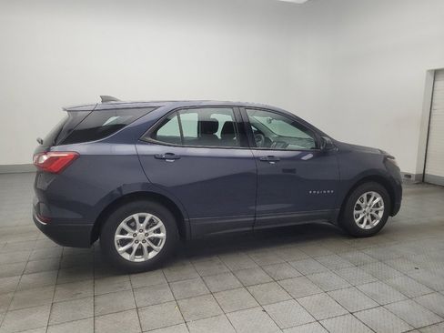 Used 2018 Chevrolet Equinox LS FWD image 10