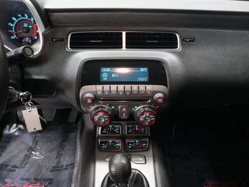Used 2010 Chevrolet Camaro SS w/ RS Package RWD image 21
