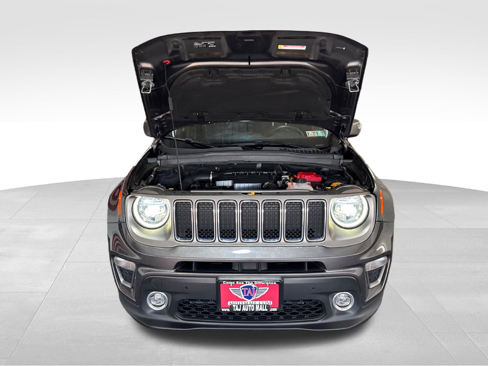 Used 2021 Jeep Renegade Limited w/ Sun & Sound Group AWD/4WD image 11
