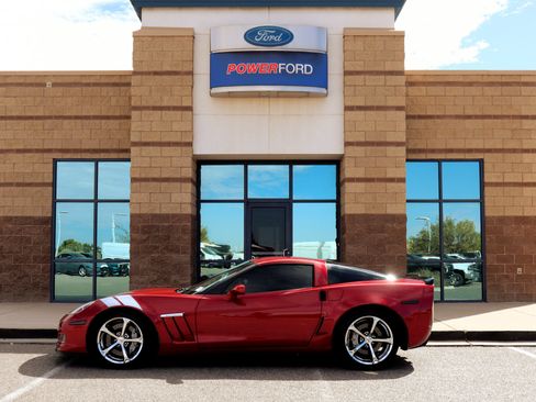 Used 2011 Chevrolet Corvette Grand Sport w/ Preferred Equipment Group RWD image 9