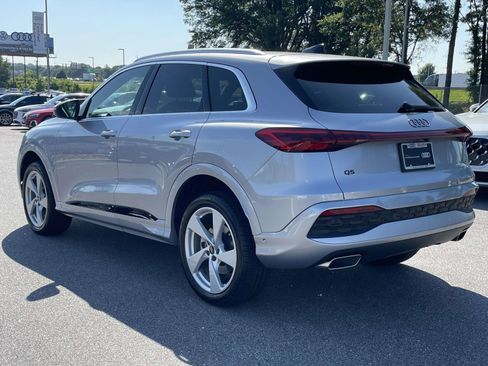 Certified 2025 Audi Q5 Premium AWD/4WD image 5