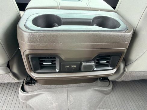 Used 2020 Chevrolet Silverado 1500 RST AWD/4WD image 12