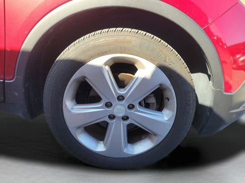 Used 2016 Buick Encore FWD image 4