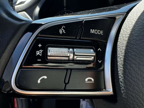 Used 2021 Kia Seltos S image 18