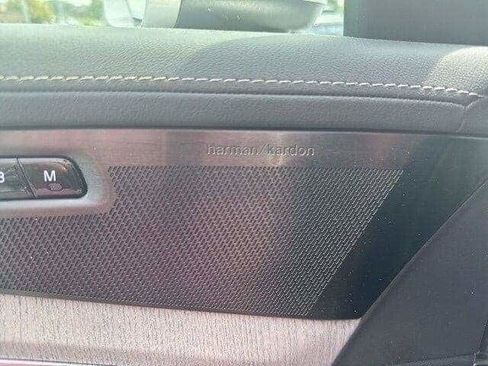 Used 2025 Volvo XC90 B6 Ultra w/ Protection Package Premier image 26