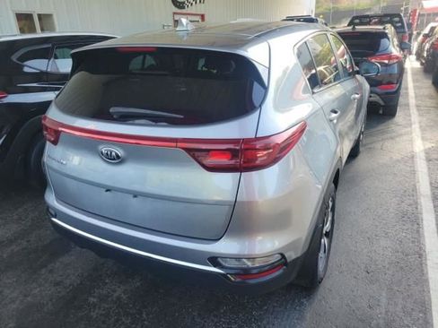 Used 2022 Kia Sportage LX AWD/4WD image 7