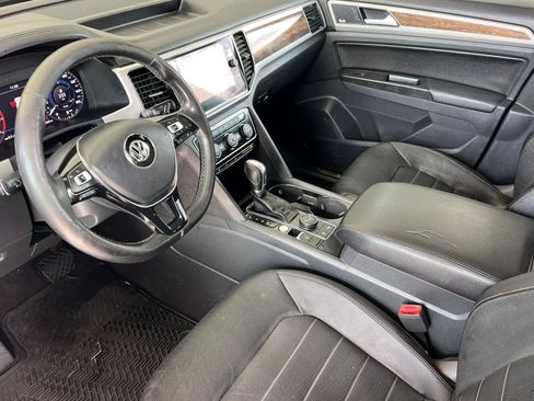 Used 2018 Volkswagen Atlas SEL Premium AWD/4WD image 11
