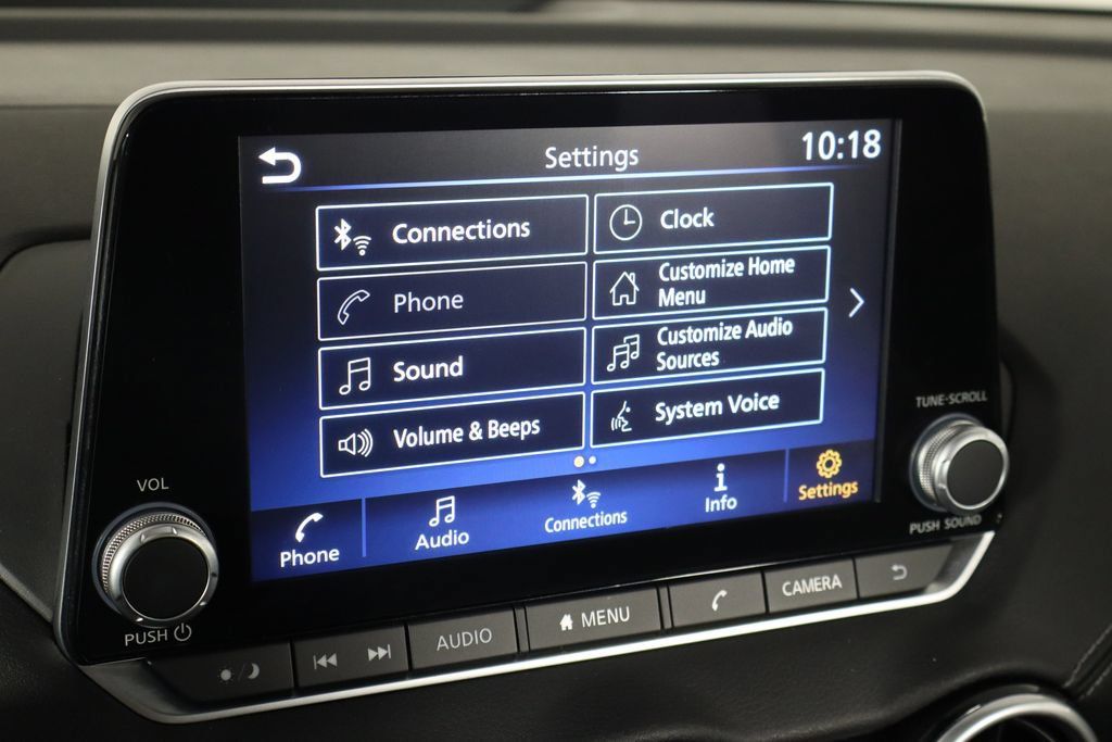 Used 2024 Nissan Sentra SV FWD image 33