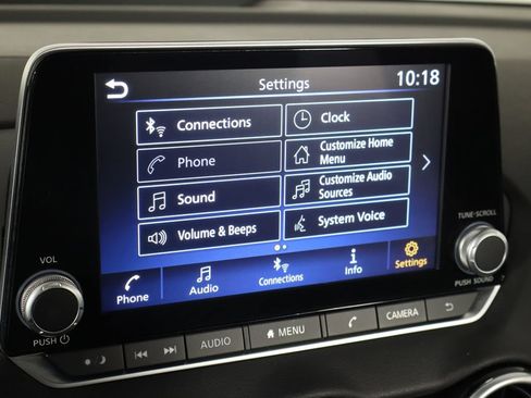 Used 2024 Nissan Sentra SV FWD image 33