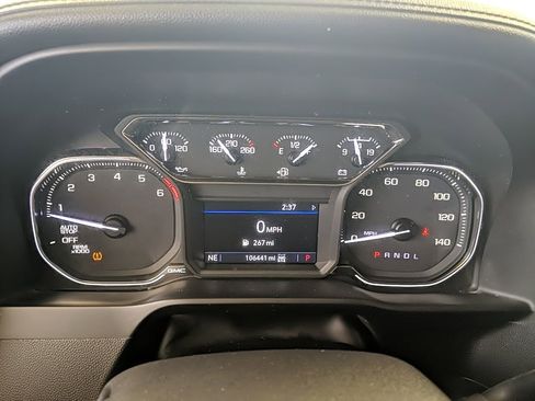 Used 2020 GMC Sierra 1500 SLE w/ SLE Value Package image 26