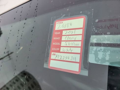 Used 2021 Chevrolet Silverado 1500 Custom image 22