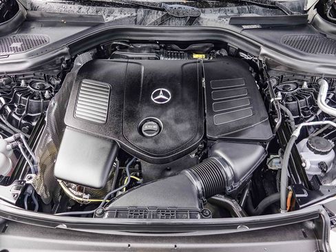 Certified 2024 Mercedes-Benz GLC 300 GLC 300 image 27