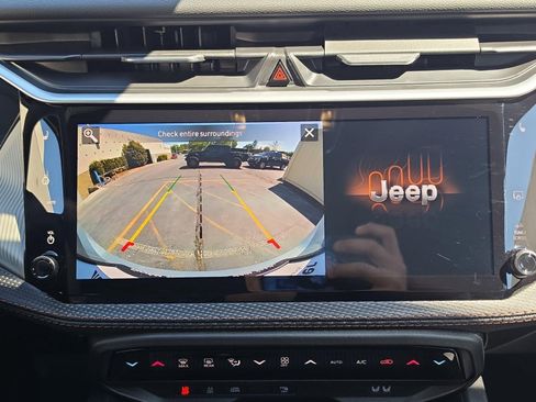 New 2026 Jeep Cherokee Limited AWD/4WD image 25