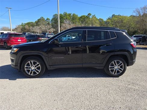 Used 2020 Jeep Compass Latitude image 6