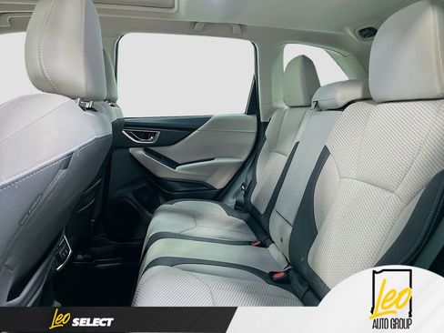 Used 2023 Subaru Forester Premium image 24