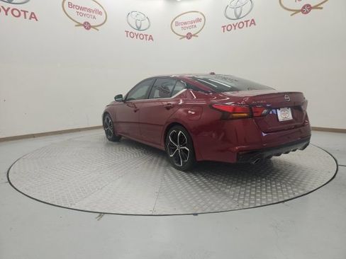 Used 2024 Nissan Altima 2.5 SR FWD image 6