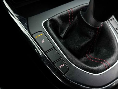 Used 2023 Kia Forte GT image 11