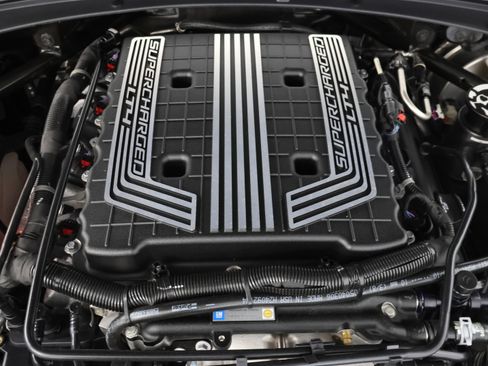 Used 2021 Chevrolet Camaro ZL1 RWD image 20