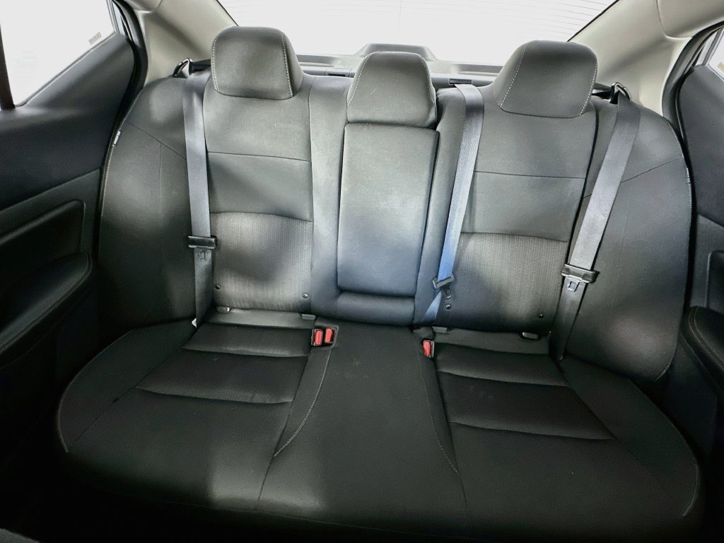 Used 2025 Nissan Altima 2.5 SV FWD image 13