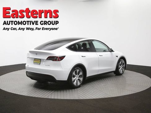 Used 2022 Tesla Model Y Long Range AWD/4WD image 35