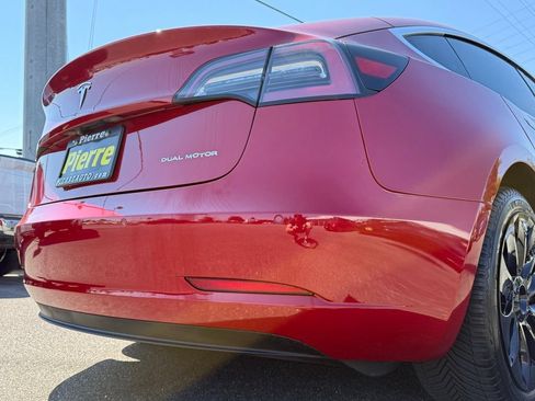 Used 2020 Tesla Model 3 Long Range AWD/4WD image 31