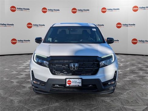 New 2026 Honda Ridgeline Black Edition image 2