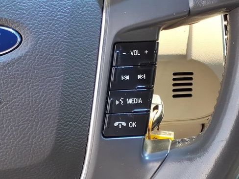 Used 2010 Ford Flex SEL AWD/4WD image 19