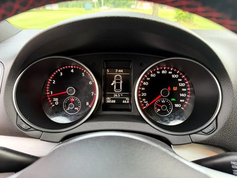 Used 2012 Volkswagen GTI 4-Door FWD image 95