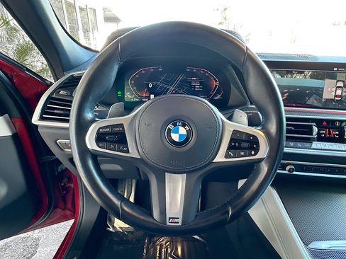 Certified 2023 BMW X6 xDrive40i w/ Executive Package image 11