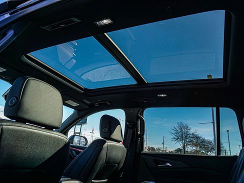 New 2026 Chevrolet Traverse RS w/ LPO, Floor Liner Package image 58