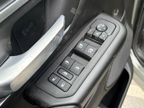 New 2026 RAM 1500 4x4 Crew Cab image 13