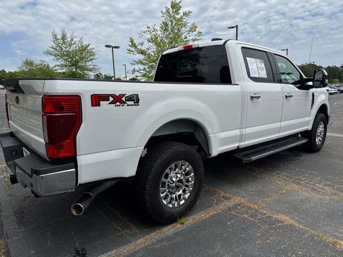 Used 2021 Ford F250 XLT w/ XLT Premium Package AWD/4WD image 6