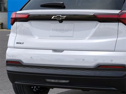 New 2027 Chevrolet Bolt LT w/ Comfort Package image 14