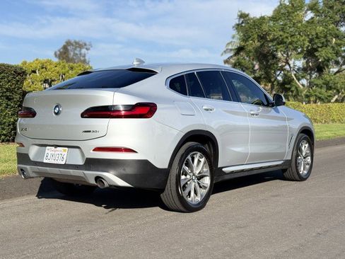 Used 2019 BMW X4 xDrive30i w/ Executive Package image 7
