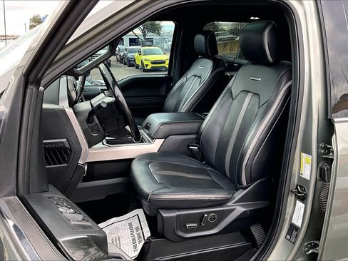 Used 2019 Ford F450 Platinum w/ Platinum Ultimate Package image 8