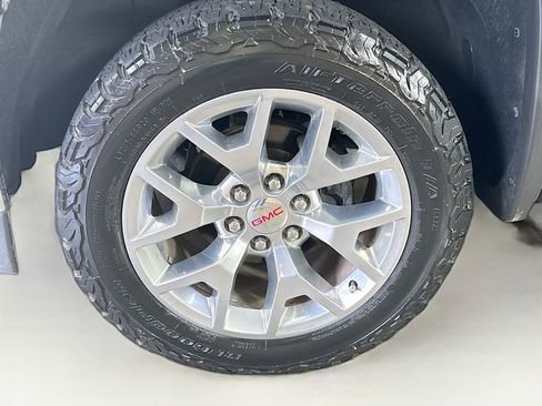 Used 2018 GMC Sierra 1500 SLT w/ Texas SLT Premium Package image 37