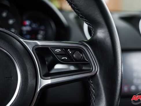 Used 2018 Porsche 718 Cayman RWD image 57