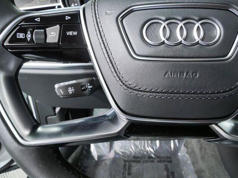 Used 2025 Audi A8 L 3.0T w/ Executive Package AWD/4WD image 11