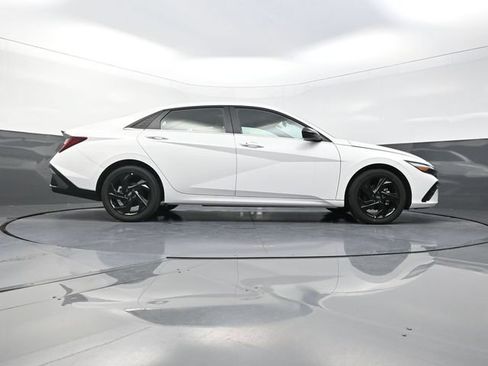New 2026 Hyundai Elantra SEL Sport Premium FWD image 37