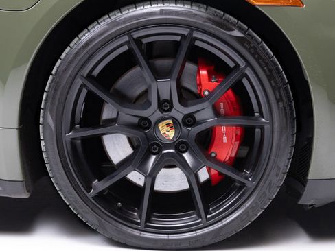 Used 2023 Porsche Taycan GTS image 40