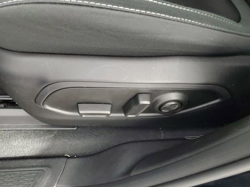 Used 2025 Jeep Grand Cherokee Laredo X image 29