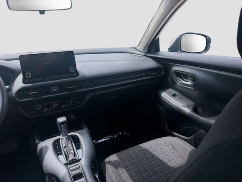 Certified 2023 Honda HR-V LX image 21