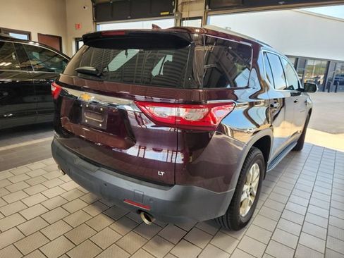 Used 2018 Chevrolet Traverse LT FWD image 6