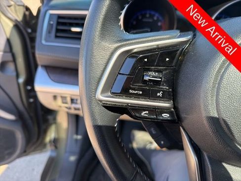 Used 2018 Subaru Outback 2.5i Limited image 17