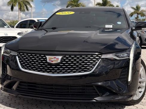Used 2021 Cadillac CT4 Luxury w/ Sun And Sound Package RWD image 2