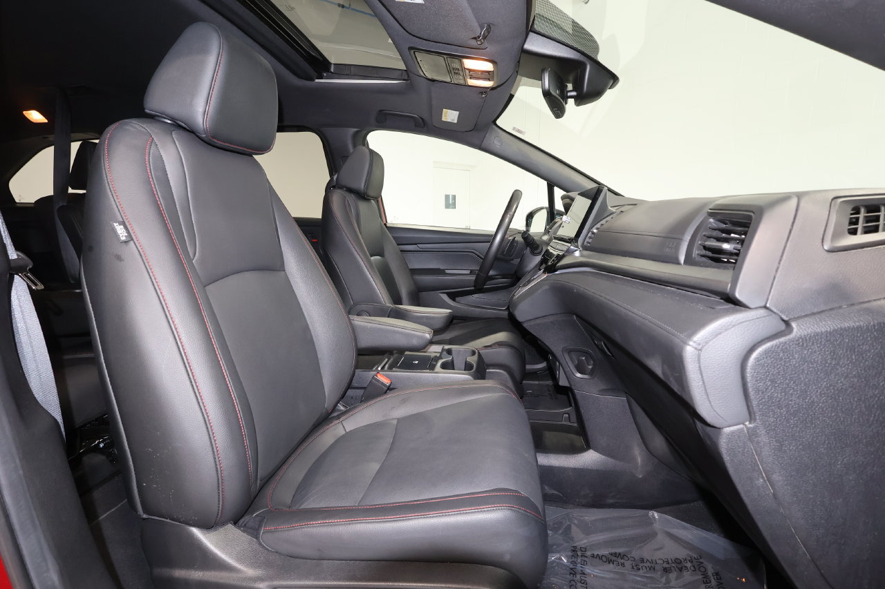Used 2025 Honda Odyssey Sport-L image 26